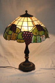 CONTEMPORARY LEAD GLASS TABLE LAMP, GRAPE DESIGN,