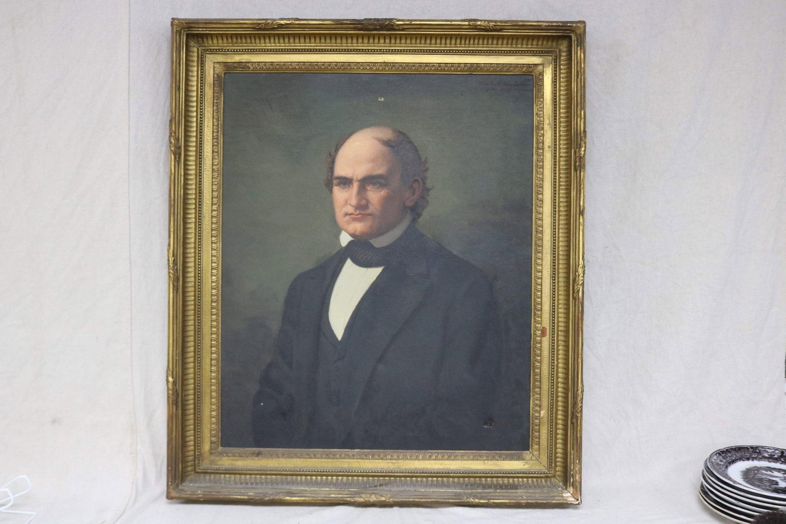 19TH C. PORTRAIT OF A GENTLEMAN, OIL ON CANVAS,: RELINED OLD GILT FRAME, SHOWS SOME LOSS TO GESSO, 29" X 24" SIGHT, 36" X 31" OVERALL UNSIGNED