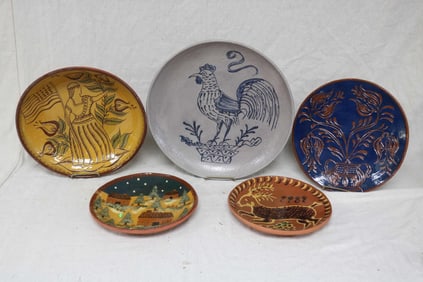 COLLECTION OF 5 CONTEMPORARY FOLK ART PLATES BY
