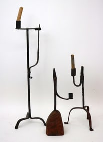 3 WROUGHT IRON RUSH LIGHTS, 1 WITH WOODEN BASE,
