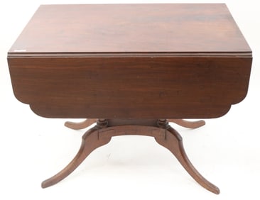 EARLY 19TH C. DROP LEAF TABLE, SHAPED MAHOGANY