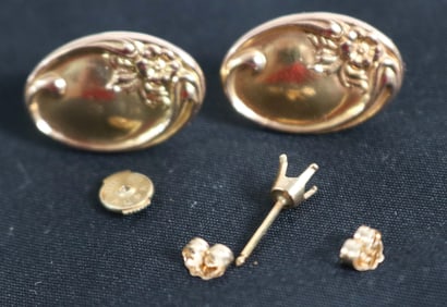 PAIR OF 10K & 14k & OTHER METAL EARRINGS, 1.7