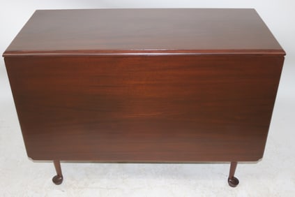 SEYBOLT CLELAND Q.A. STYLE DROP LEAF TABLE,