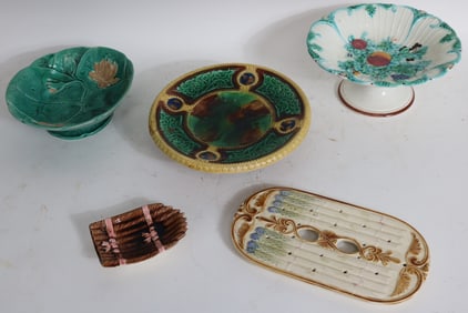 5 PCS. MAJOLICA, 3 FOOTED COMPOTES, ASPARAGUS