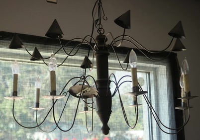 8 LIGHT TIN & TURNED WOOD CHANDELIER, 20" H, 35"