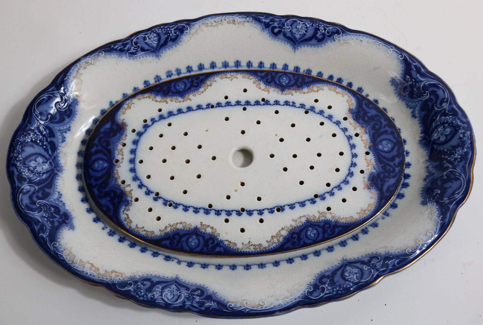 FLO BLUE PLATTER WITH LINER, RALEIGH PATTERN, - 2