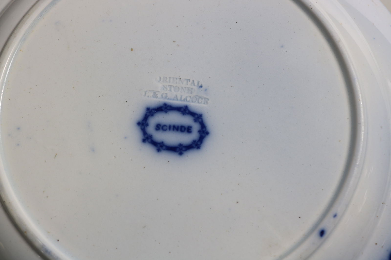 8 FLO BLUE PLATES, SCINDE PATTERN, 10 1/4" DIA., - 3