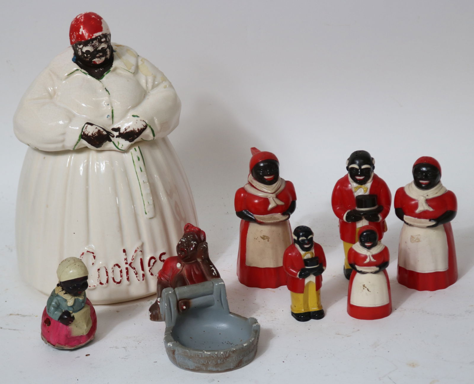 LOT OF 8 AUNT JEMIMA RELATED ITEMS, MCCOY COOKIE (1 of 3)