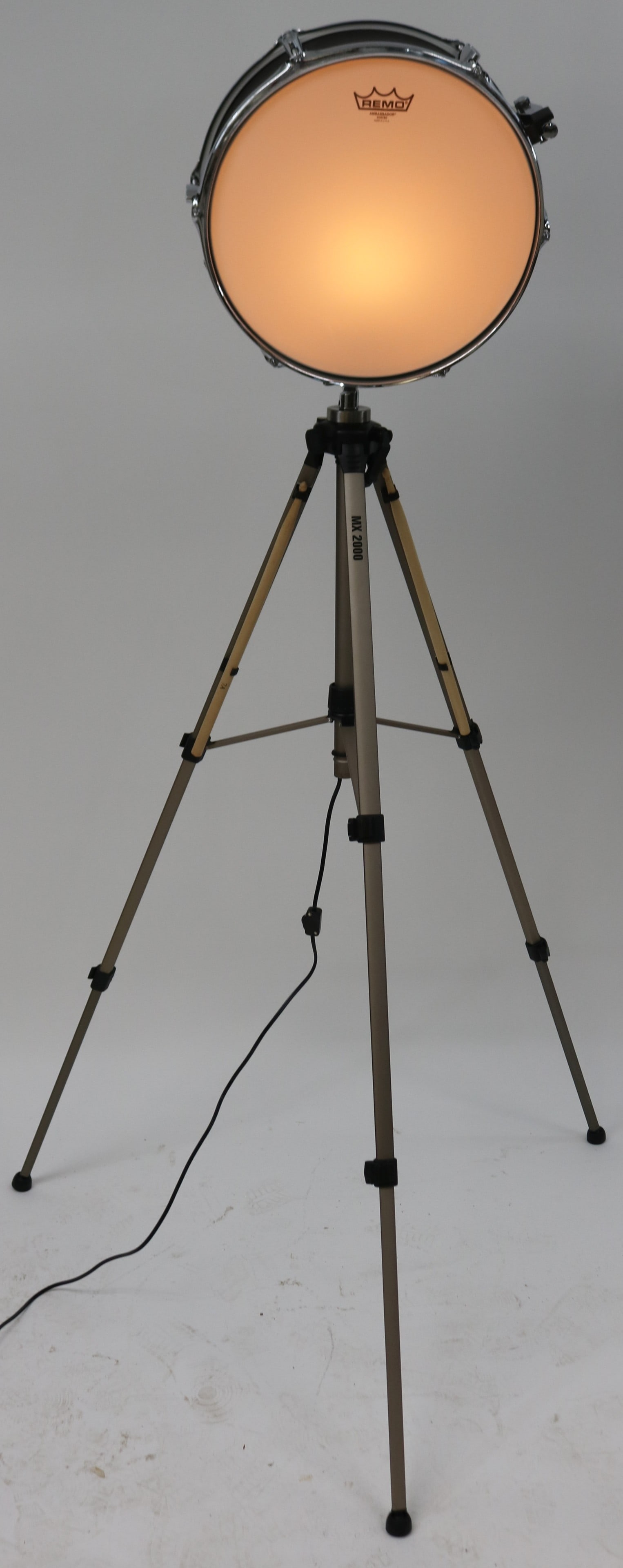CUSTOM MADE DRUM ACCENT LAMP ON ADJUSTABLE TRIPOD (1 of 2)