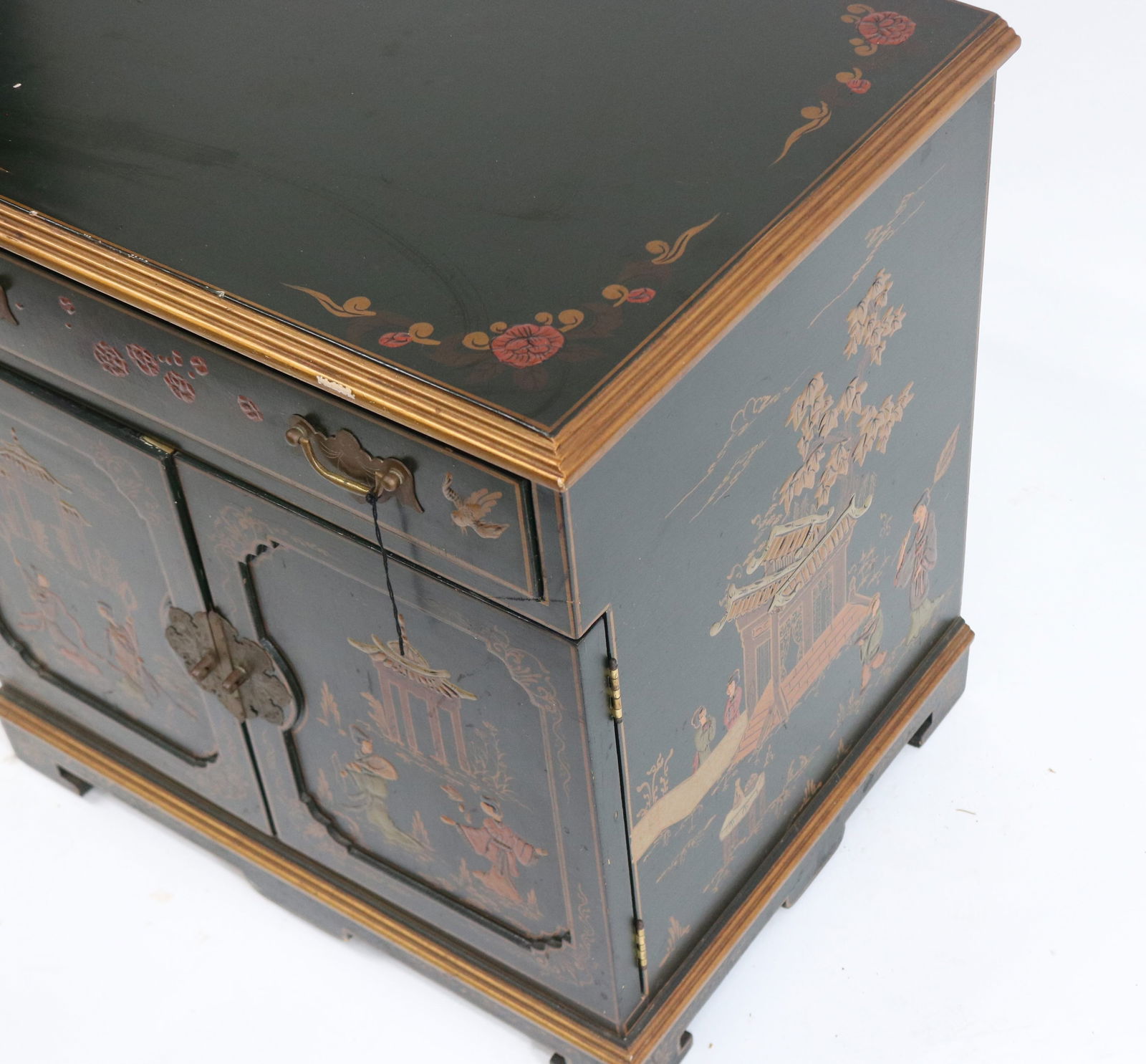 SMALL ORIENTAL DECORATED SIDE CABINET, 1 DRAWER - 3