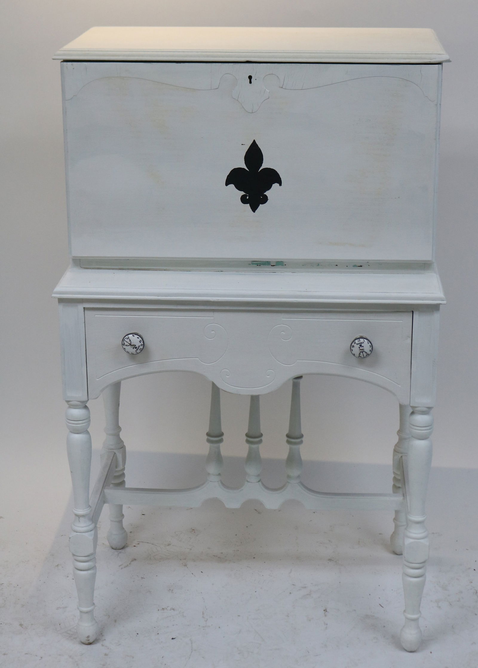 PAINTED WHITE 1930S FALL FRONT DESK WITH DRAWER,: 44" H, 27" W, 16 1/2" D
