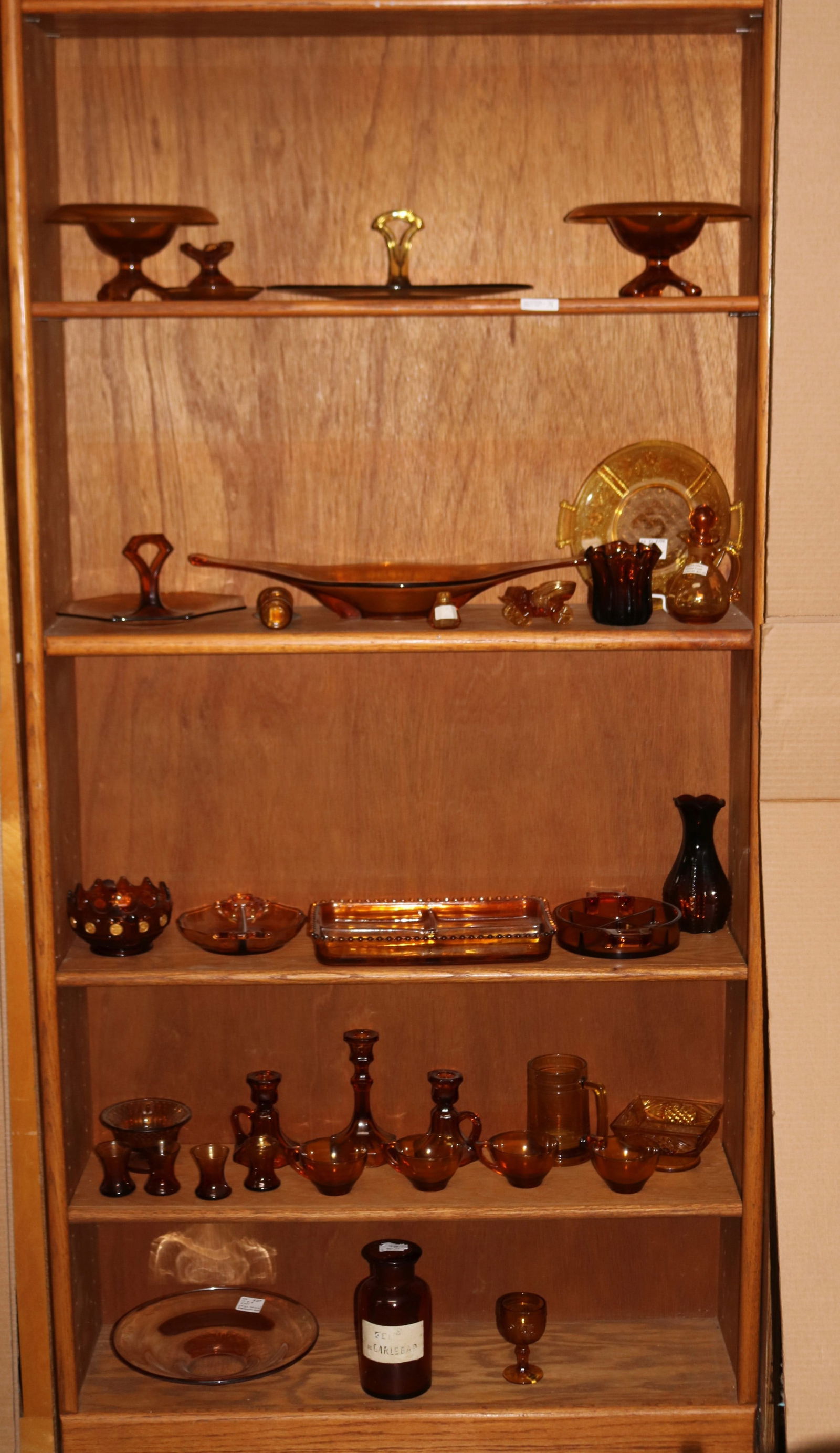 34 PCS. MISC. AMBER GLASS, TRAYS, PLATES, CUPS,: S&P, ETC.