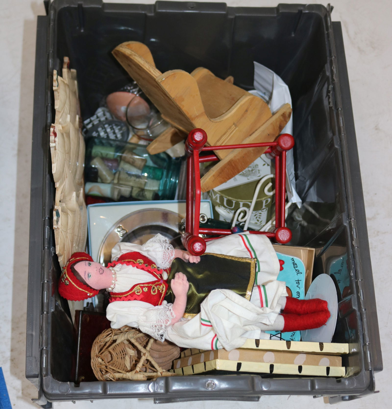 BIN LOT DOLL, DOLL FURNITURE, TOYS, ETC. (1 of 1)