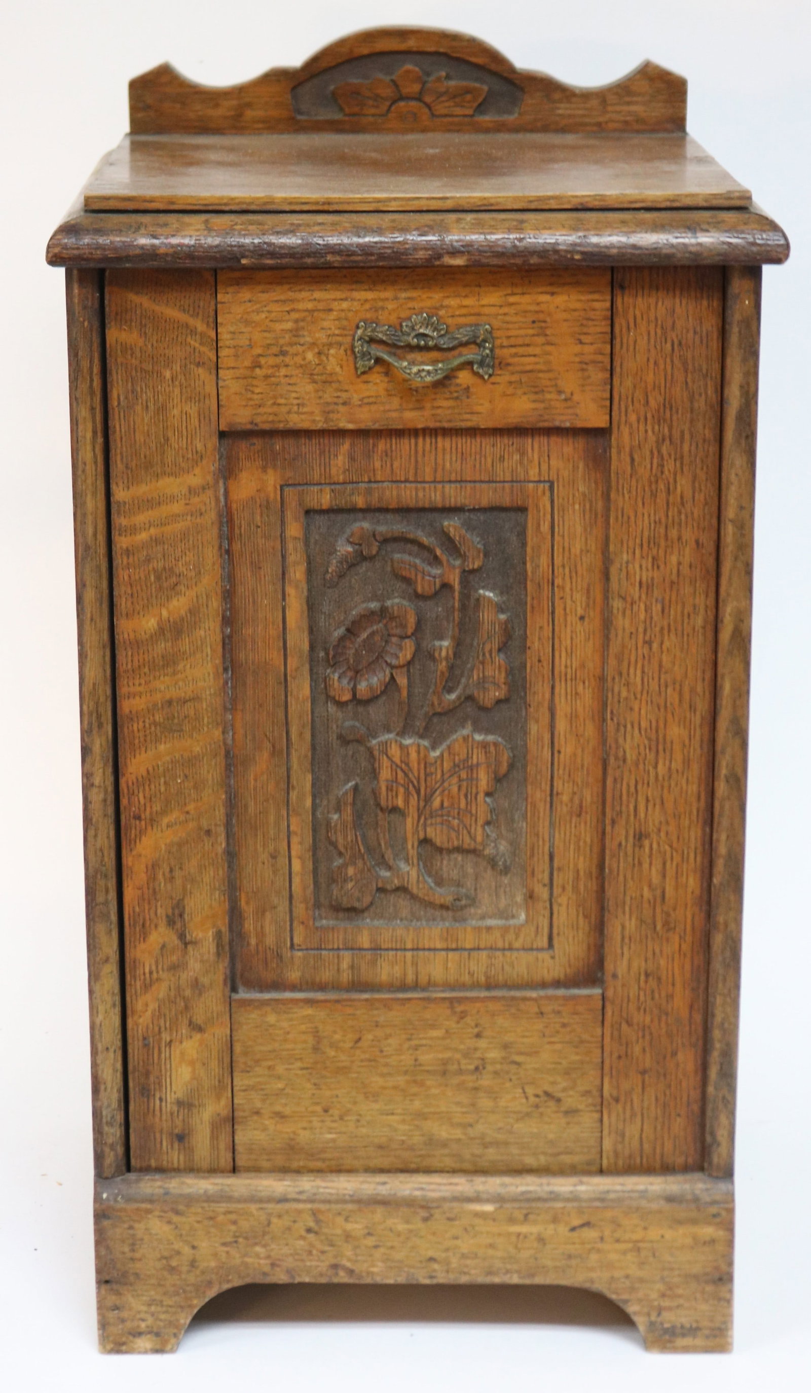QUARTERED OAK COAL HOD, OLD FINISH, CARVED CREST: & DOOR, 24 1/2" H, 13" W, 12" D
