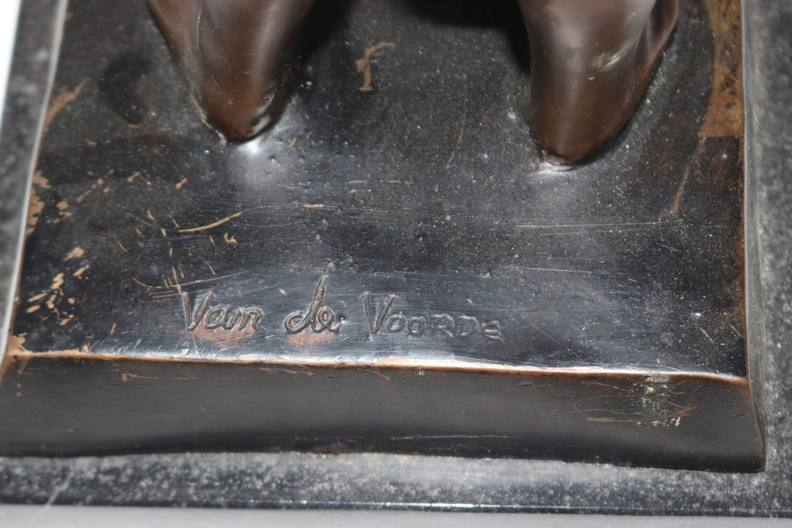 CONTEMPORARY BRONZE FIGURE, BOY HUNTER SIGNED VAN - 3