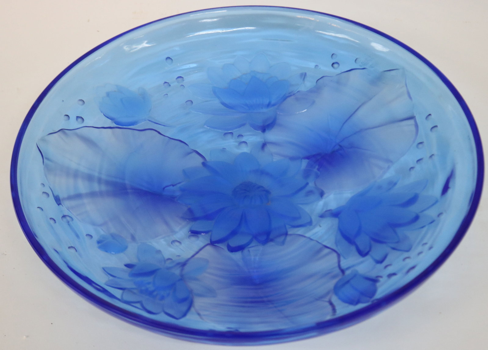 BLUE VERLYS GLASS BOWL WITH WATER LILY PATTERN, 2 (1 of 2)