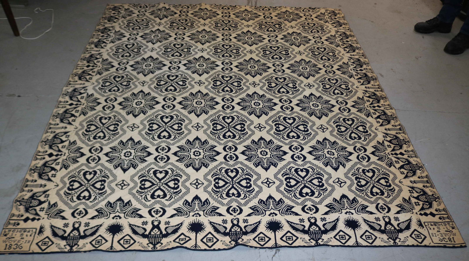 EARLY 19TH C. BLUE & WHITE COVERLET, EAGLE (1 of 3)