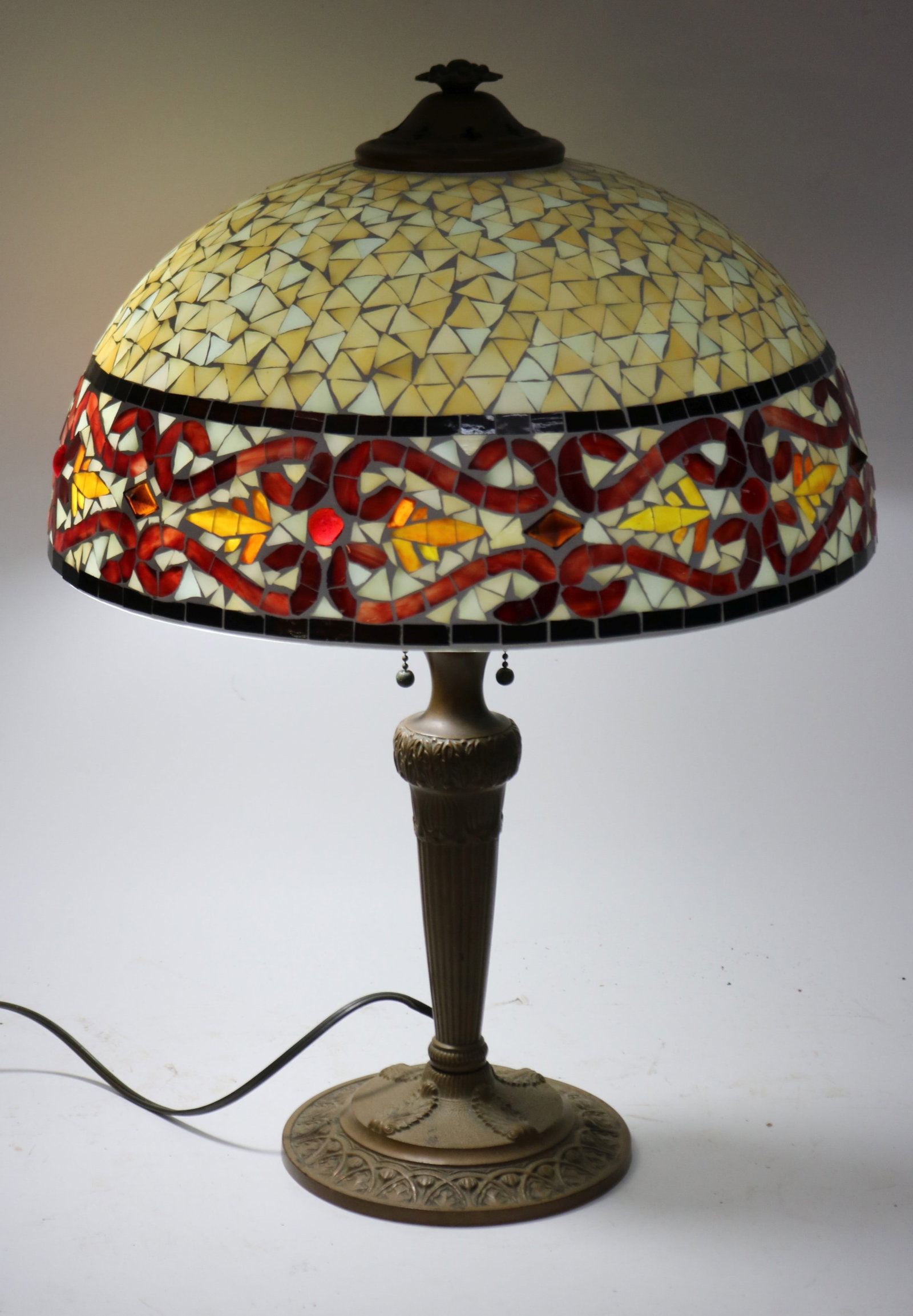 UNUSUAL MOSAIC GLASS TABLE LAMP,: COLORFUL DESIGNS, 22" H, 19" D