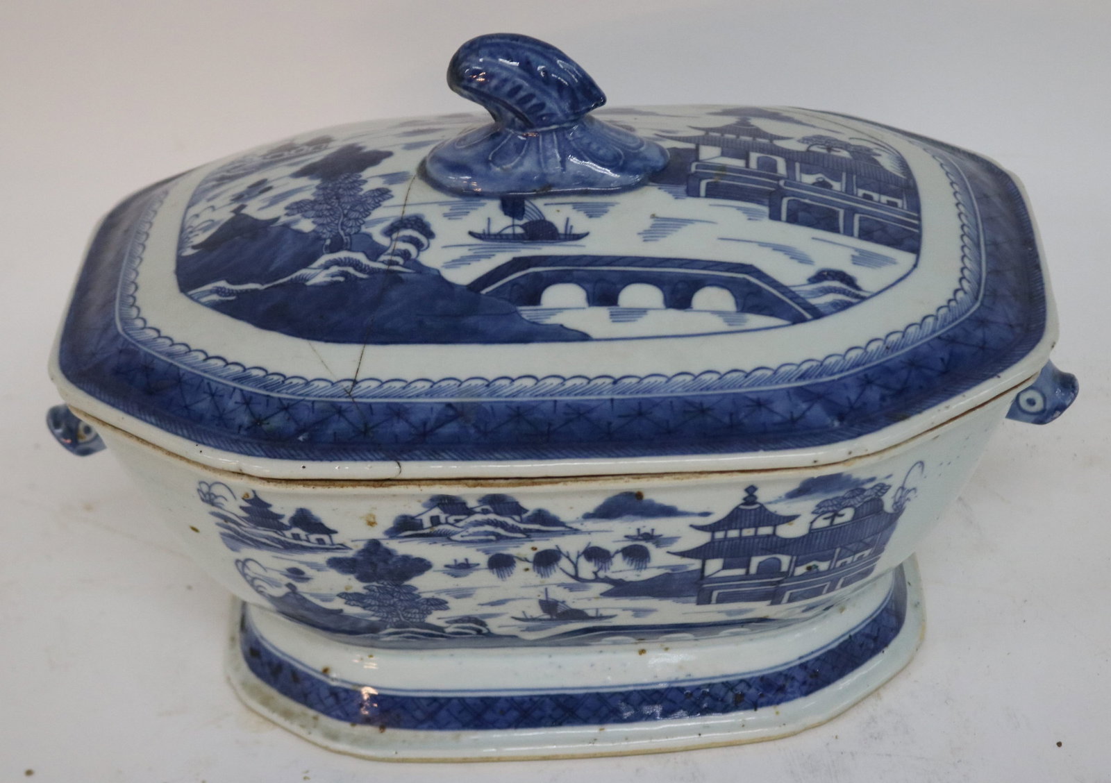 CANTON COVERED TUREEN, 19TH C. BOAR HEAD HANDLES,: COVER REPAIRED WITH STAPLES, 9" H, 13 1/2" W