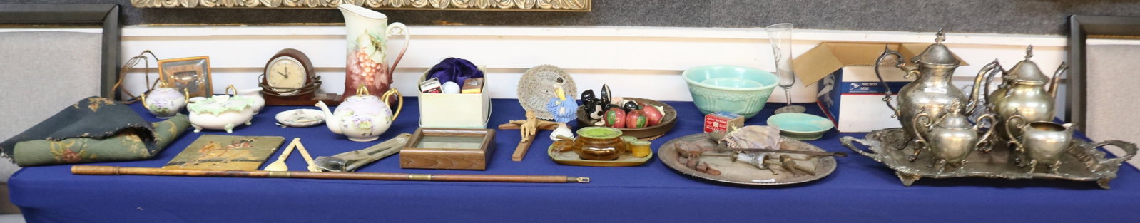 TABLE LOT 56 ITEMS, SNOOKER BALLS, SILVER PLATE (1 of 3)