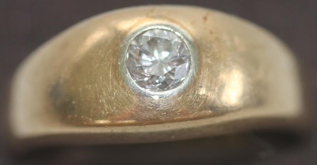 HEAVY 14K YELLOW GOLD RING WITH: APPROX. 45 CT. DIAMOND SOLITAIRE, CLEAN COLOR, VVS CONDITION, 8.5 GRAMS, SIZE 12
