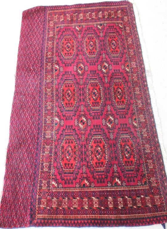 ORIENTAL RUG, 2' 8" X 4' 8" TEKKE BOKHARA: SHOWS DAMAGE TO CORNERS