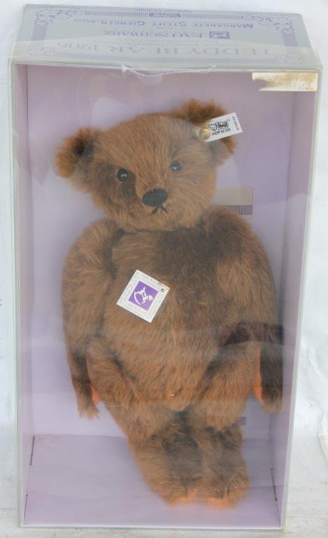 STEIFF TEDDY BEAR REPLICA 1906 FAO SCHWARZ LE OF: 1,0000. 12"