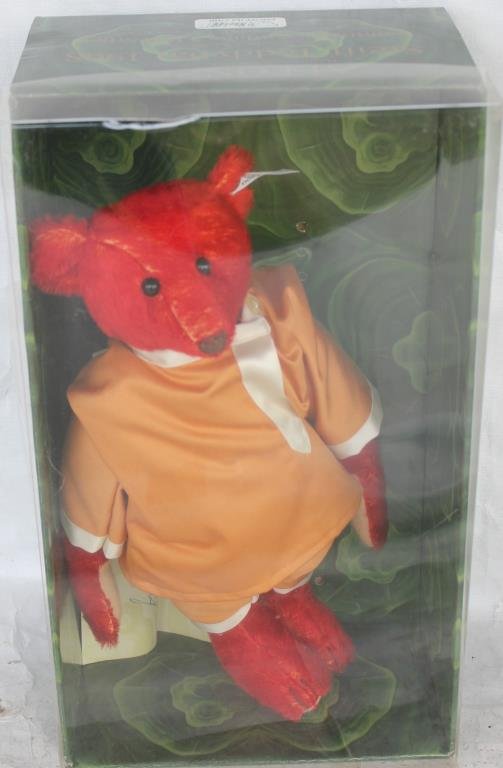 STEIFF TEDDY BEAR 1908 REPLICA "ALFONZO" IN BOX: WITH CERTIFICATE, LE OF 5,000, RED MOHAIR 12"