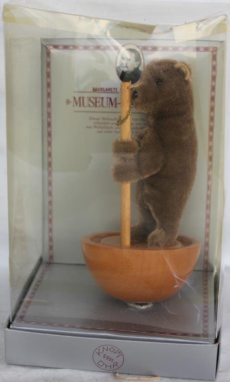 STEIFF MUSEUM COLLECTION ROLY POLY CIRCUS BEAR: IN PACKAGE, REPLICA 1894, LIMITED EDITION ABOUT 8" TOTAL
