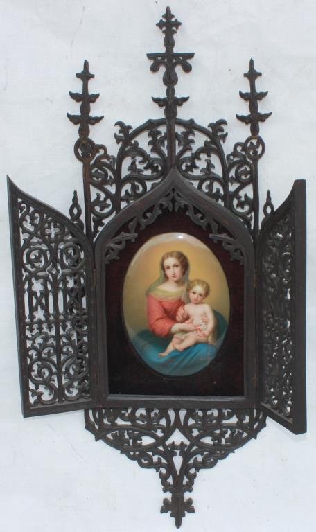 19TH C. ORNATELY CARVED ITALIAN FRAME (1 of 4)