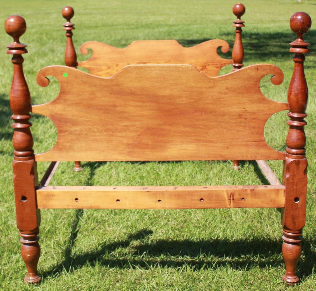 19TH C. PINE & TIGER MAPLE CANNON BALL BED (1 of 1)