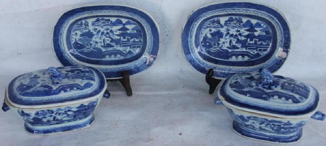 TWO 19TH C. CANTON SMALL SIZE TUREENS & UNDER: LINERS, ALL SHOW SLIGHT DAMAGE TO RIMS, 4 1/2" H, 7" L, 4 1/2" W