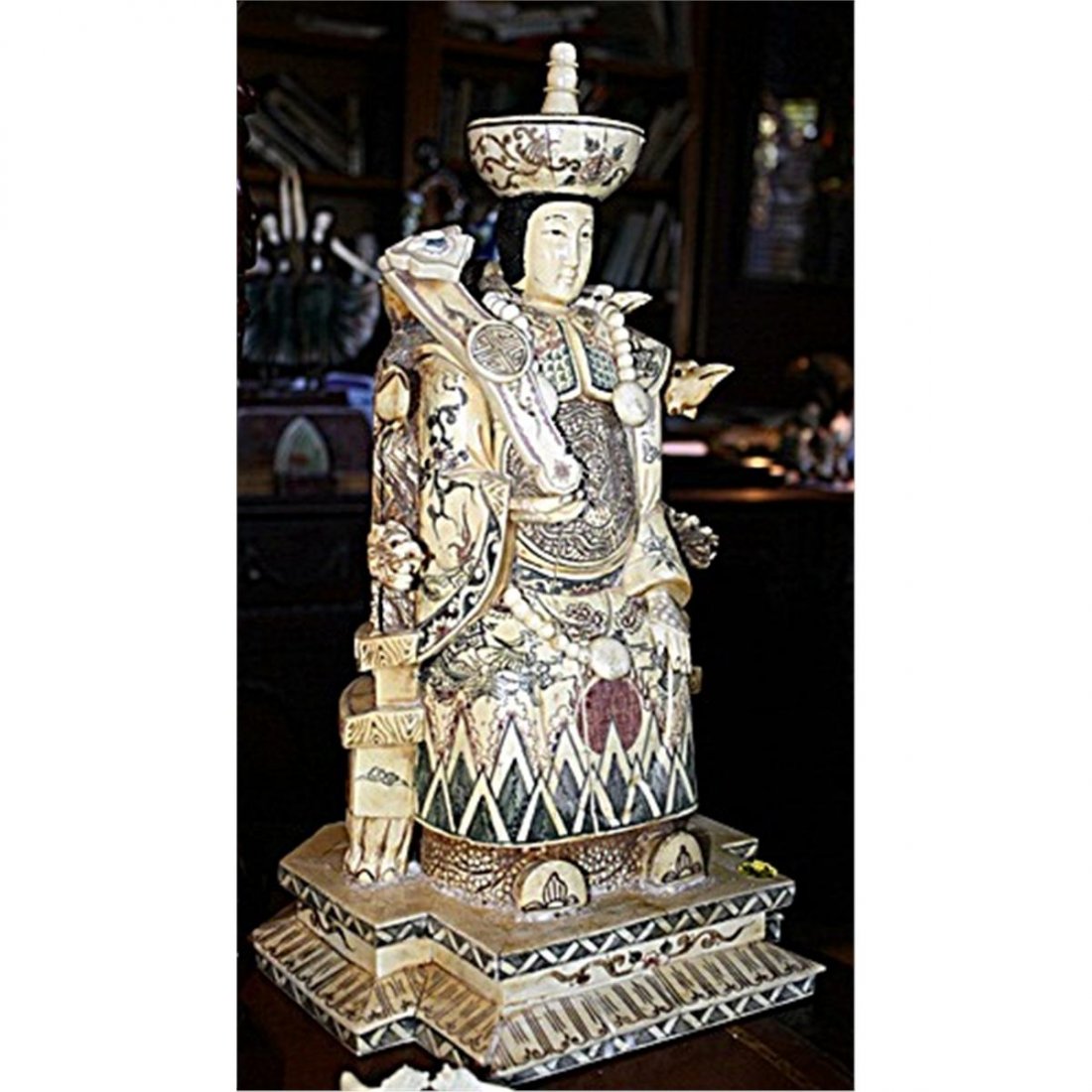 Rare Chinese Carved Ox Bone Kuanyin 20th: This is a high quality Chinese bone sitting Kwanyin. It is rare and unique original artwork from 20th . CC Museum Quality artwork