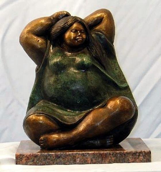 Exquisite Zuniga Original Limited Edition Bronze Lady: Exquisite Zuniga Original Limited Edition Bronze Sit Lady . On marble base . Approx 10"