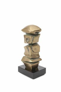 FROM RON WOOD COLL- DOMENICO CALABRONE BRAZIL,1928-2000: FROM PERSONAL COLLECTION OF RONNIE WOOD ( ROLLING STONES MEMBER) EXQUISITE BRONZE SCULPTURE FROM THE FAMOUS BRAZILIAN ARTIST DOMENICO CALABRONE SIGNED KORALNONE O43 . (BRAZIL, 1928-2000). THE ARTWORK