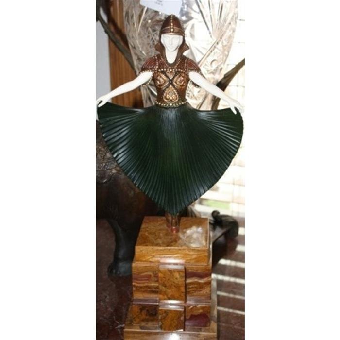 Great bronze & Ox Bone And Onyx "Actress" By Chiparus": Exquisite signed bronze and Ox Bone art deco sculpture by Chiparus "Actress" sits on a marble/onyx base, signed Chiparus, Etling Paris foundry mark, about 19" tall cc002000.Some variations of marble a