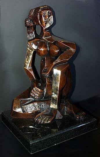 Wonderful Picasso Bronze Sculpture -Seated Woman 12/299 (1 of 4)