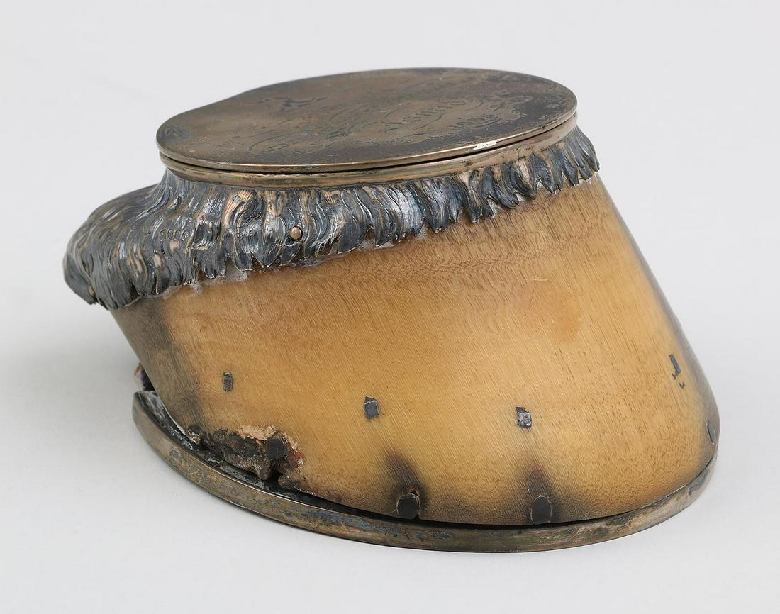 19th century sterling silver: 19th century sterling silver mounted horse hoof box, engraved ''Pasha, Winner of the Steeple Chase at, Ismis, 1855'', hallmarked for Thomas Johnson I, London. Wear. 2-3/4''h, 4''w, 5''d.