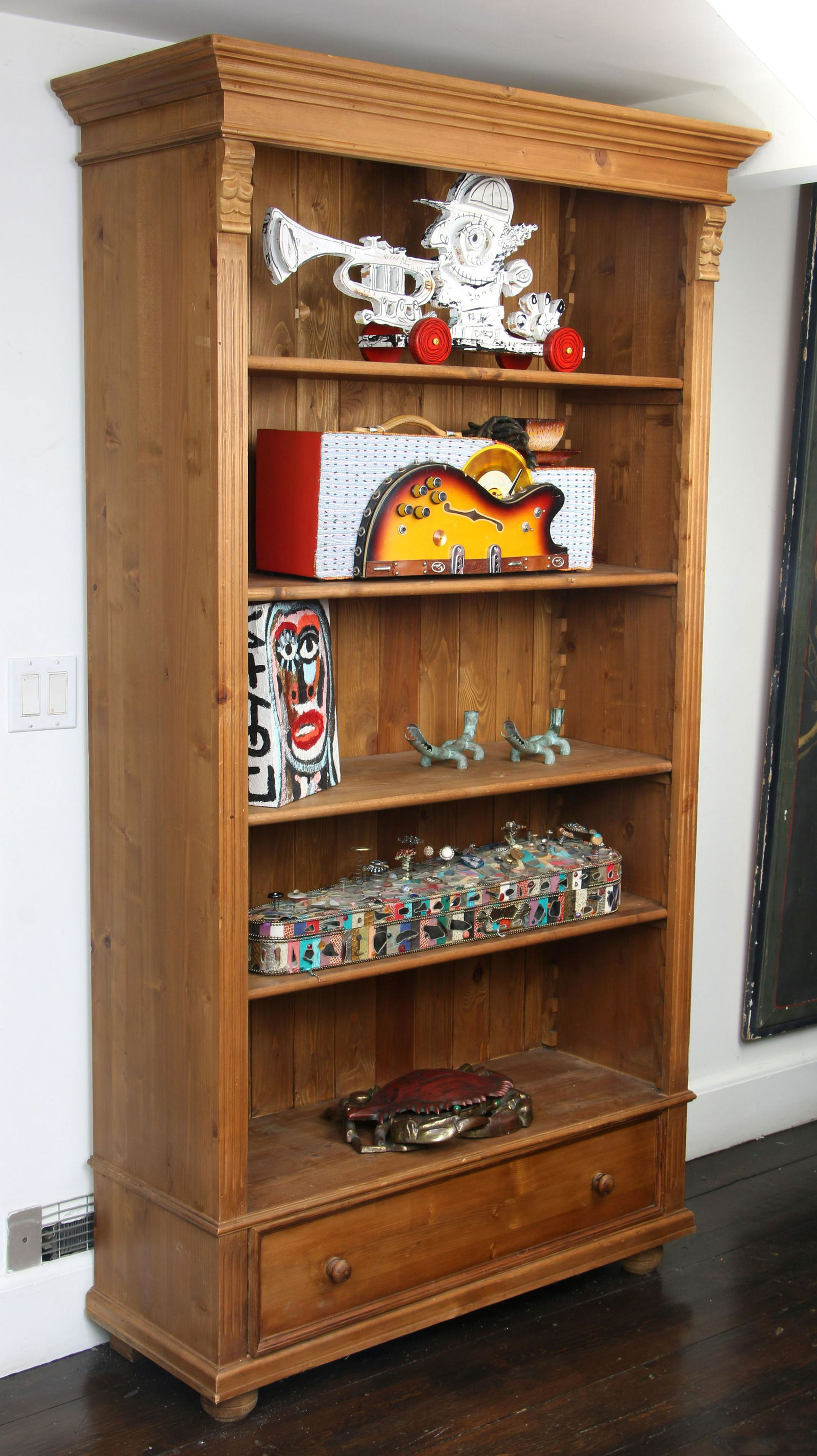 Pine open book shelf (1 of 3)