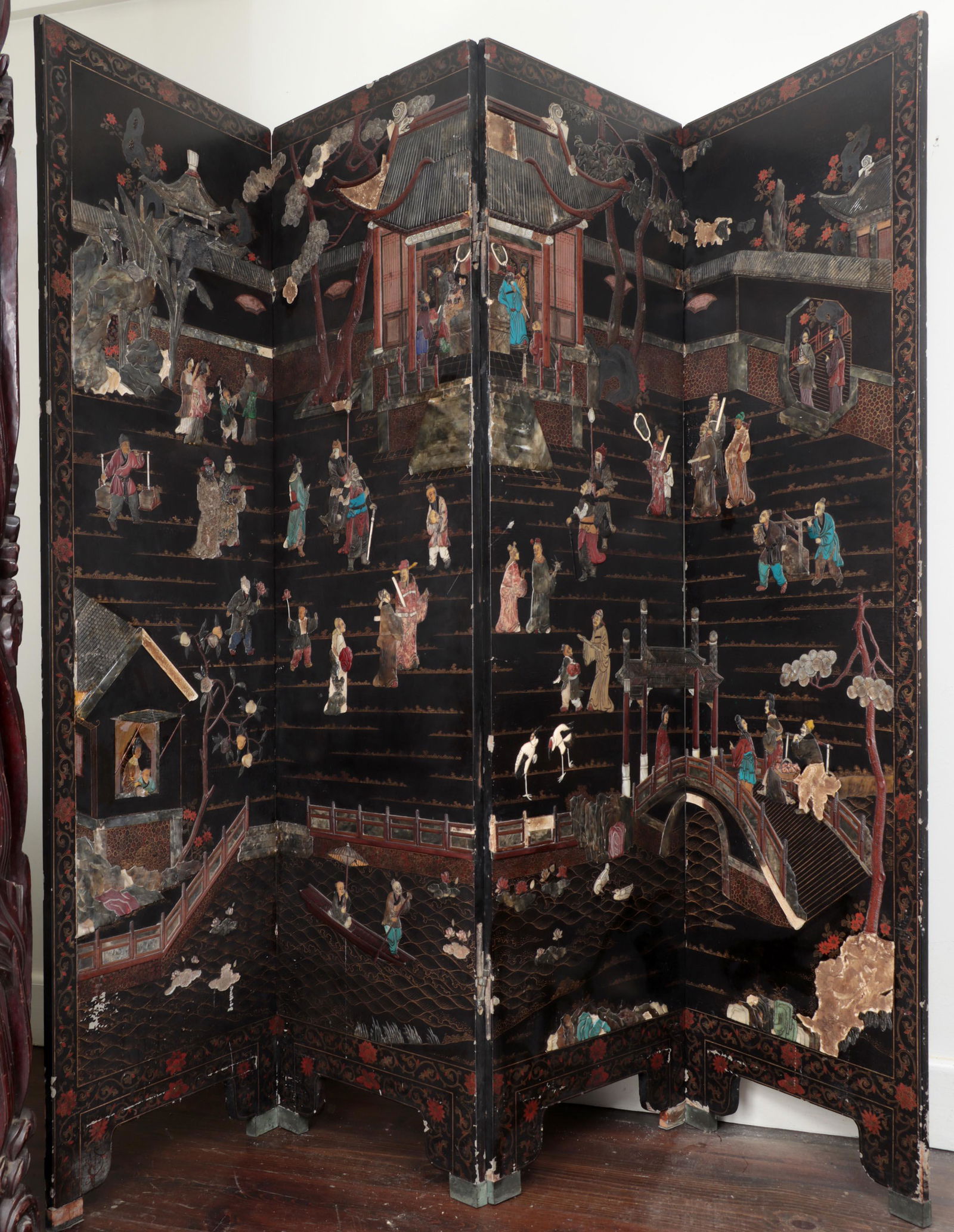 Chinese four part room divider (1 of 12)