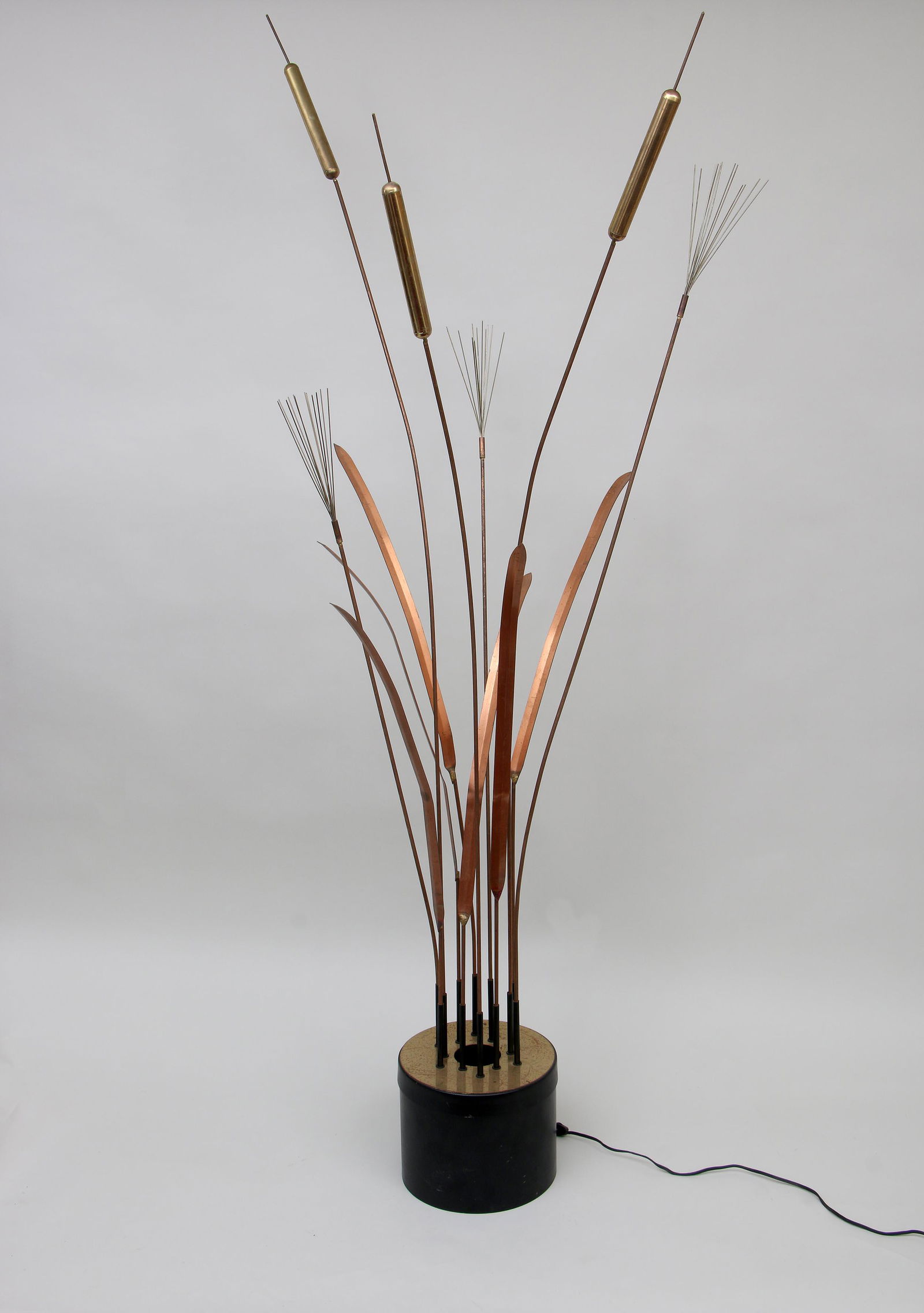 1970s brass cattails floor lamp (1 of 7)