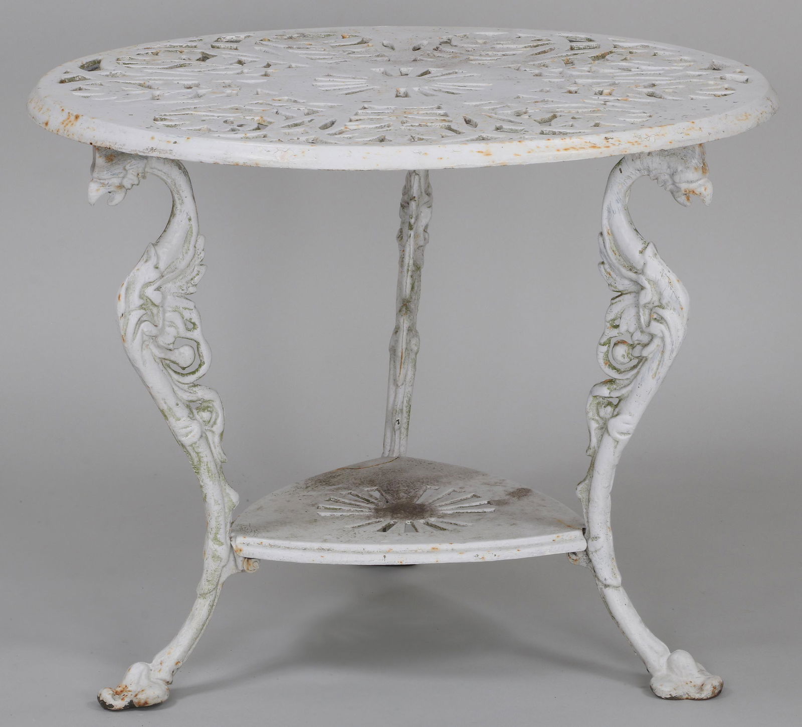 Victorian cast iron garden table (1 of 6)