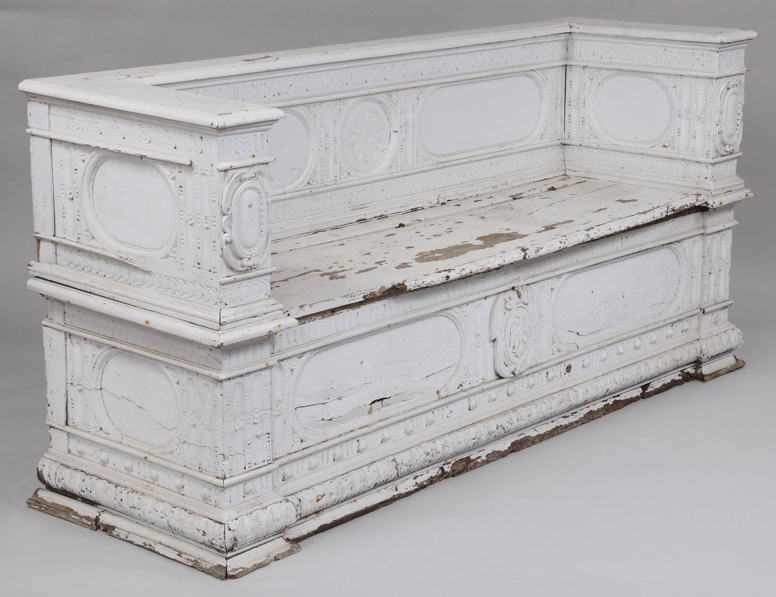 Italian Renaissance walnut cassapanca: Italian Baroque carved walnut cassapanca from the entrance stair hall of the famed ''Black Point'' Southampton, NY, Huttleston Rogers estate, heavily molded with high back, and armrests having fluted 