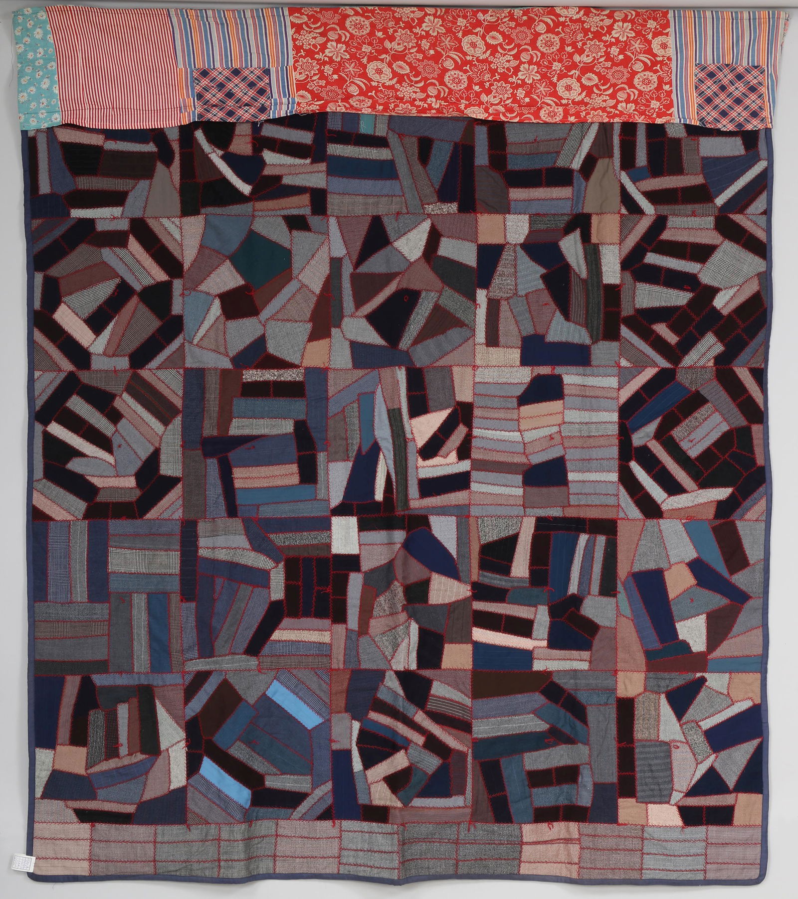 Crazy Suiting quilt (1 of 8)
