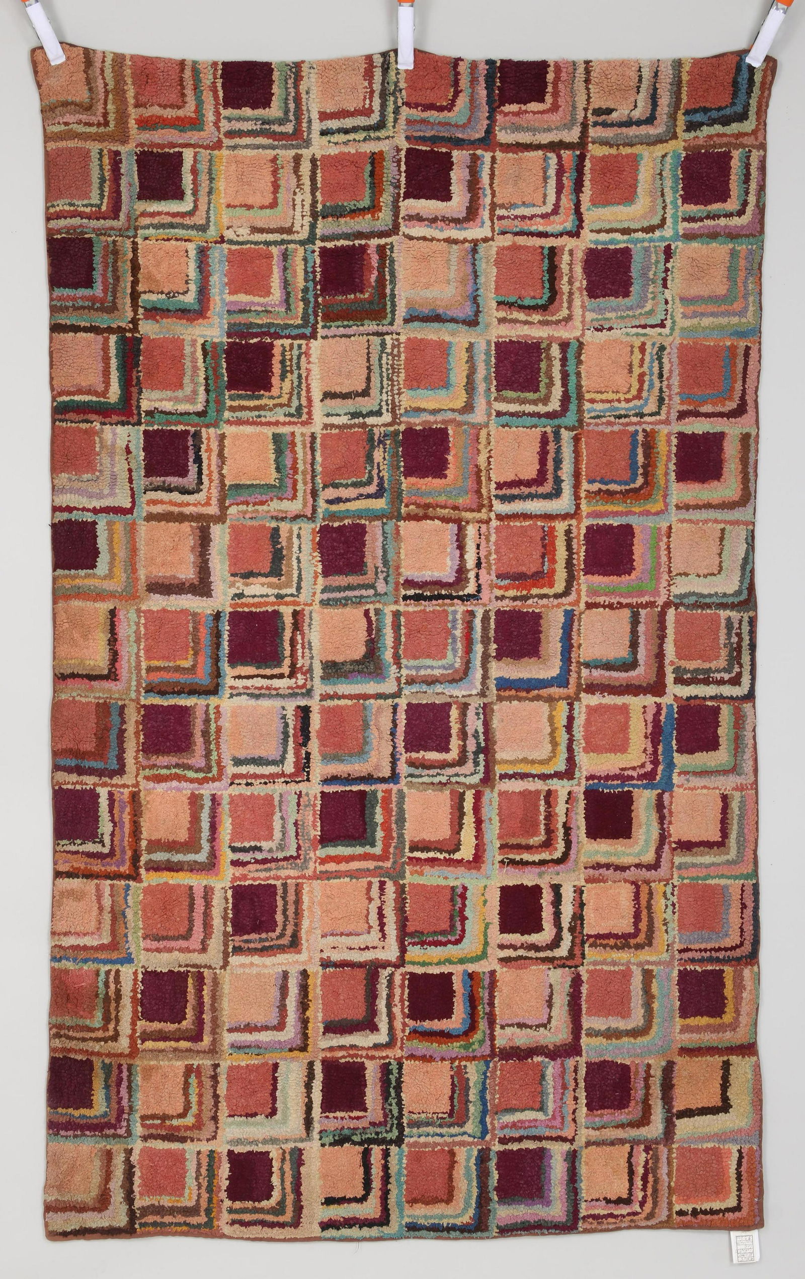 Corners Log Cabin Variation hooked rug (1 of 8)