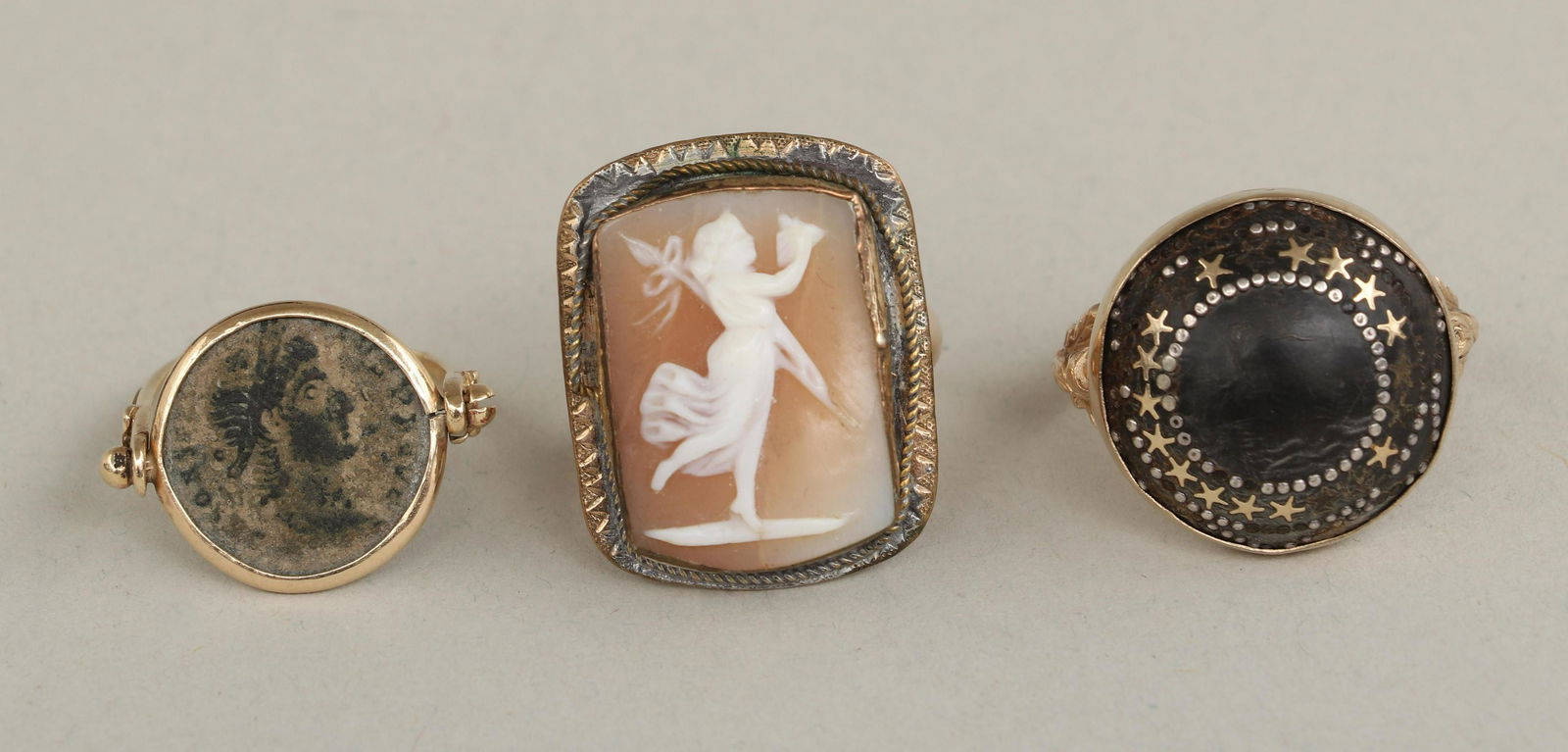 Group of (3) 19th/20th century gold rings (1 of 9)