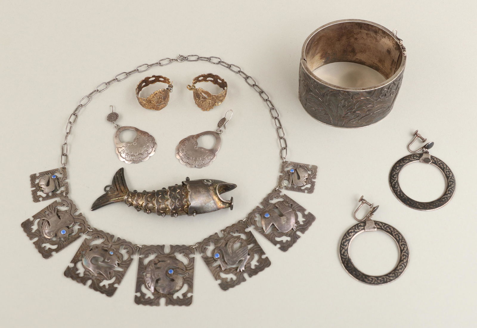 Group of (6) silver jewelry items (1 of 16)
