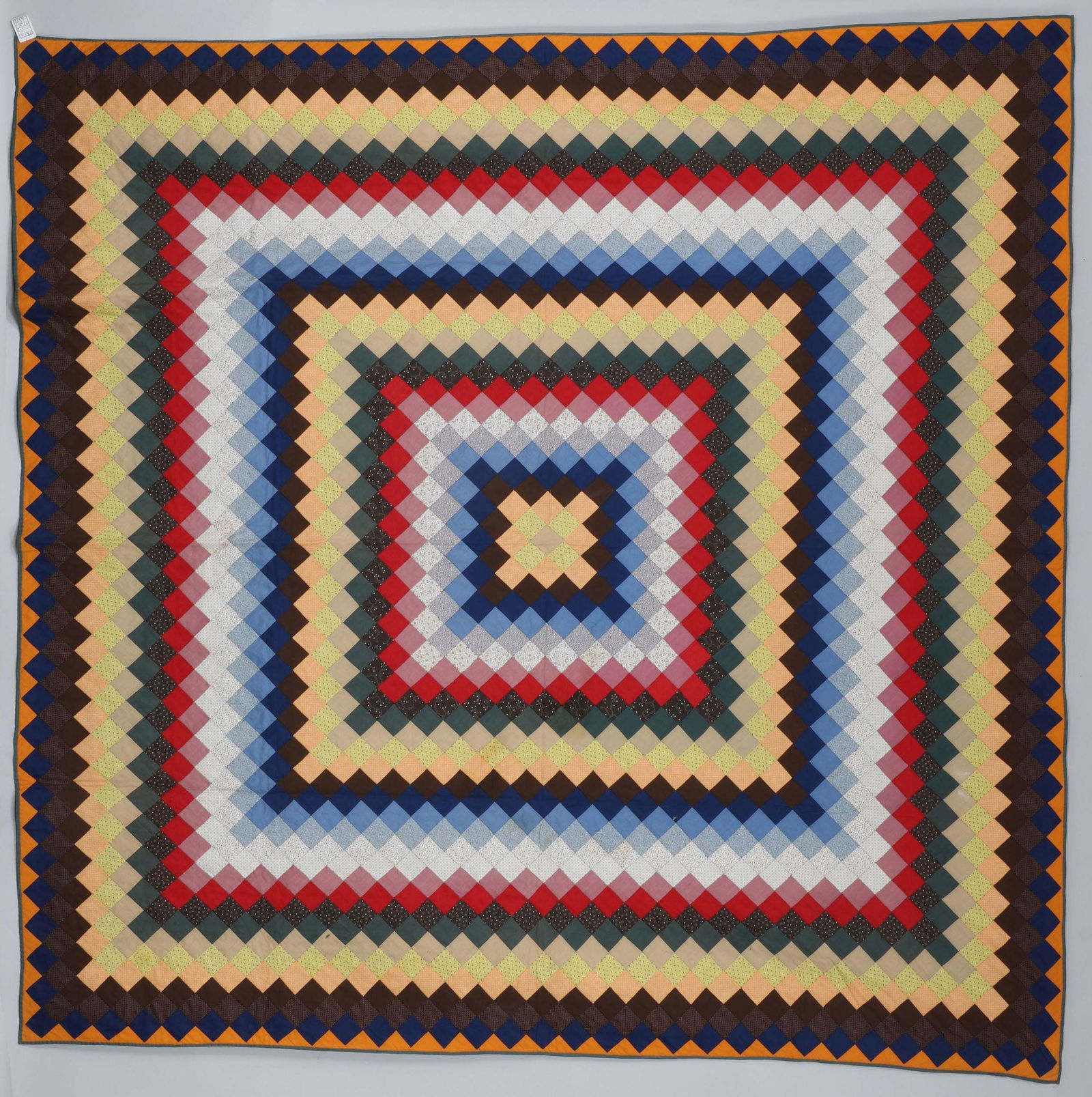 Mennonite ''Trip Around the World'' quilt (1 of 11)