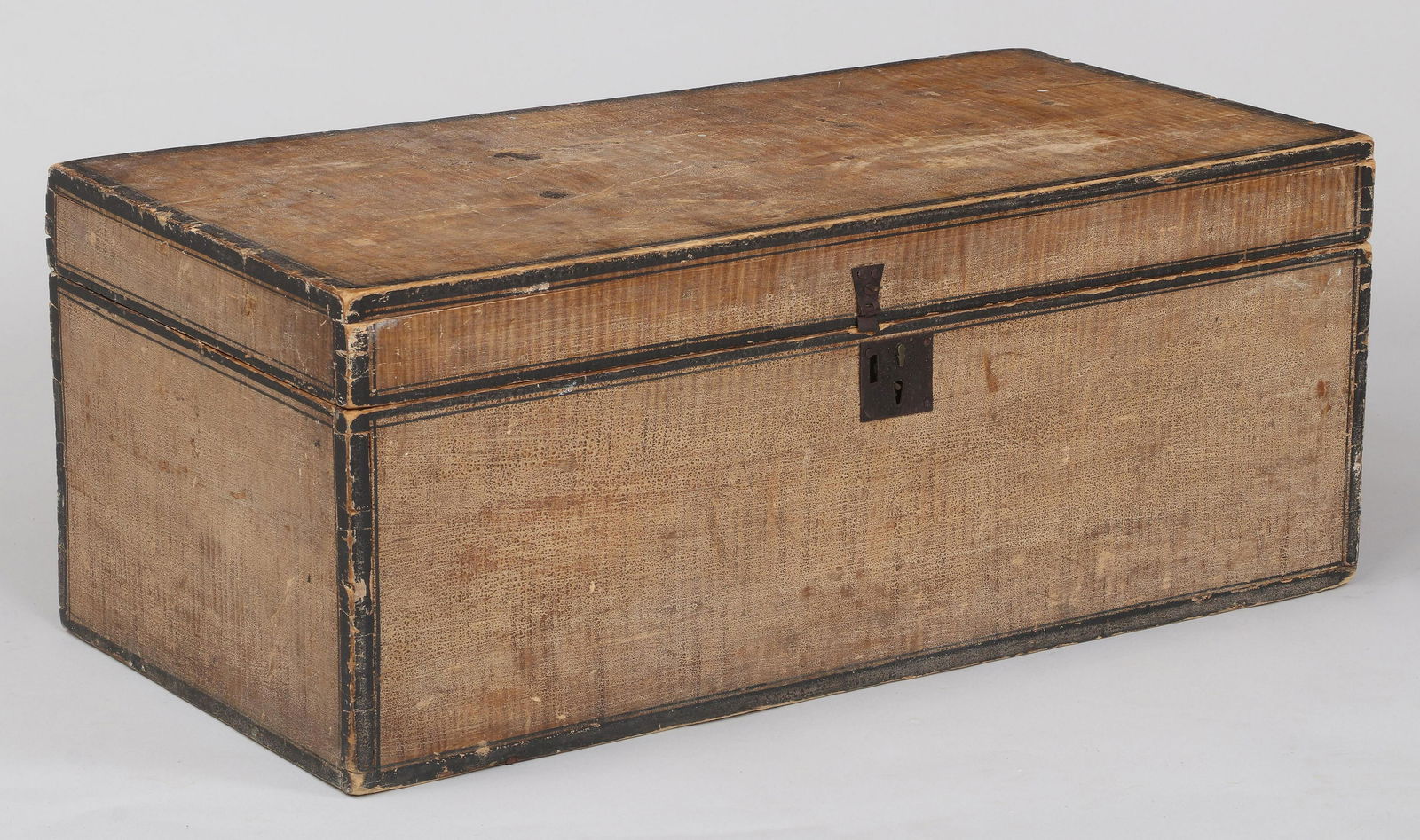 19th century American blanket box (1 of 4)