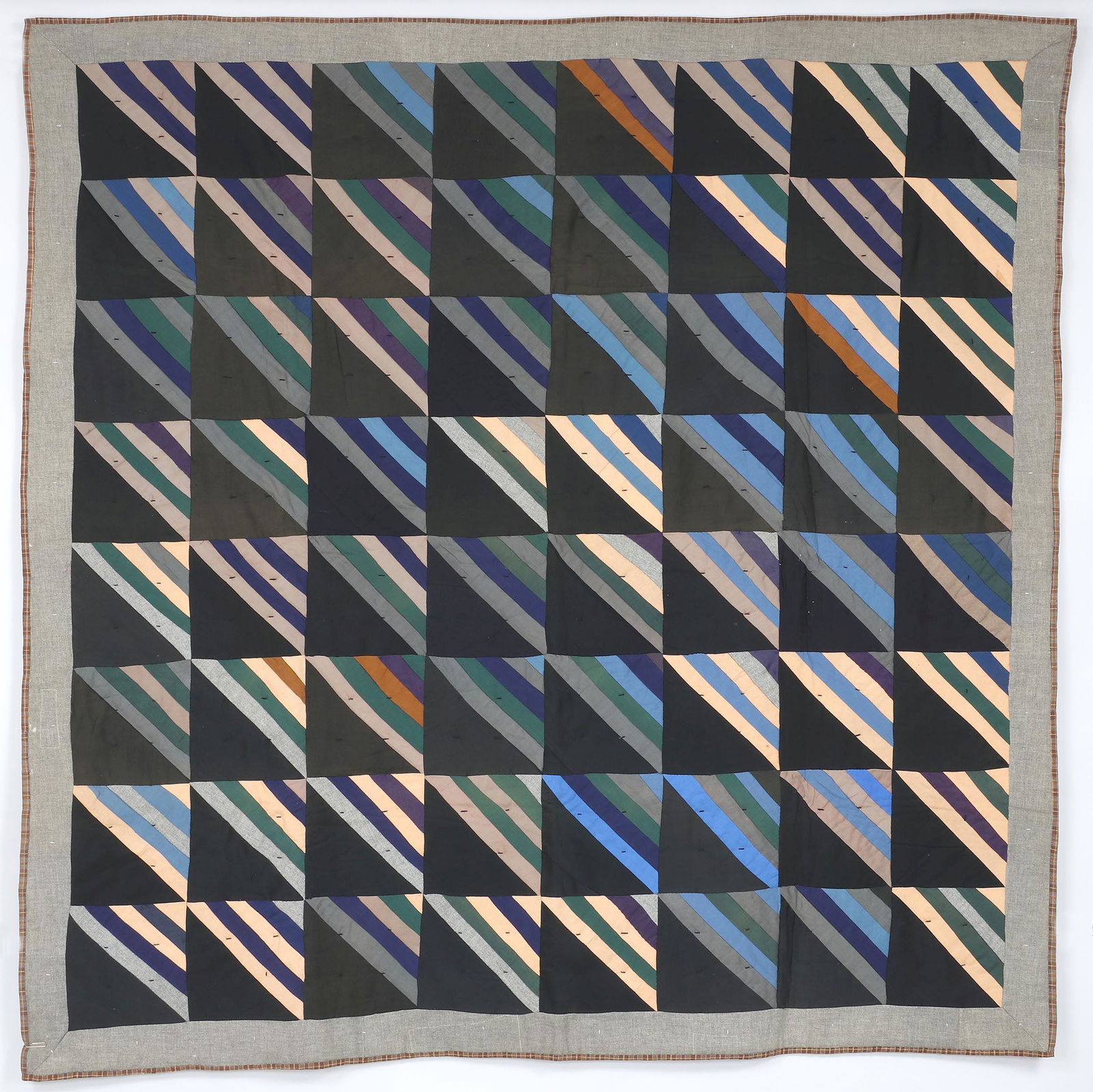 Suiting Roman Stripe quilt (1 of 8)
